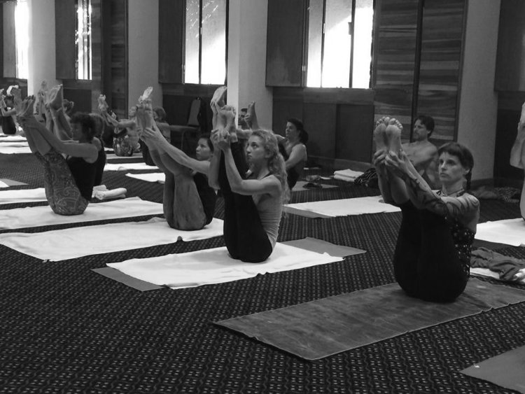 Clase de yoga Clase de yoga